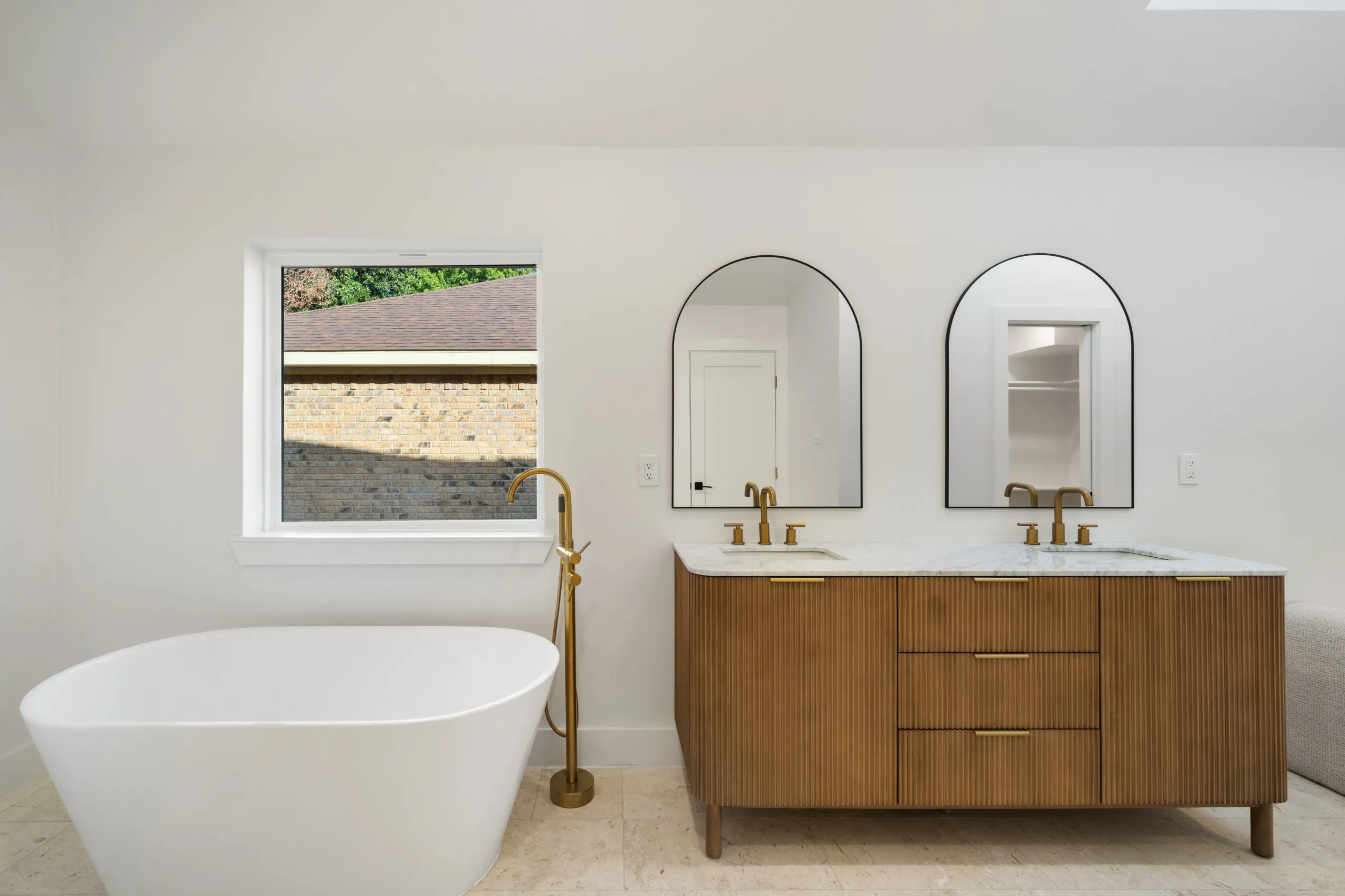 Bathroom remodeling service